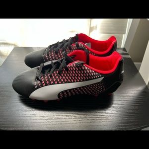 Children Puma soccer cleats